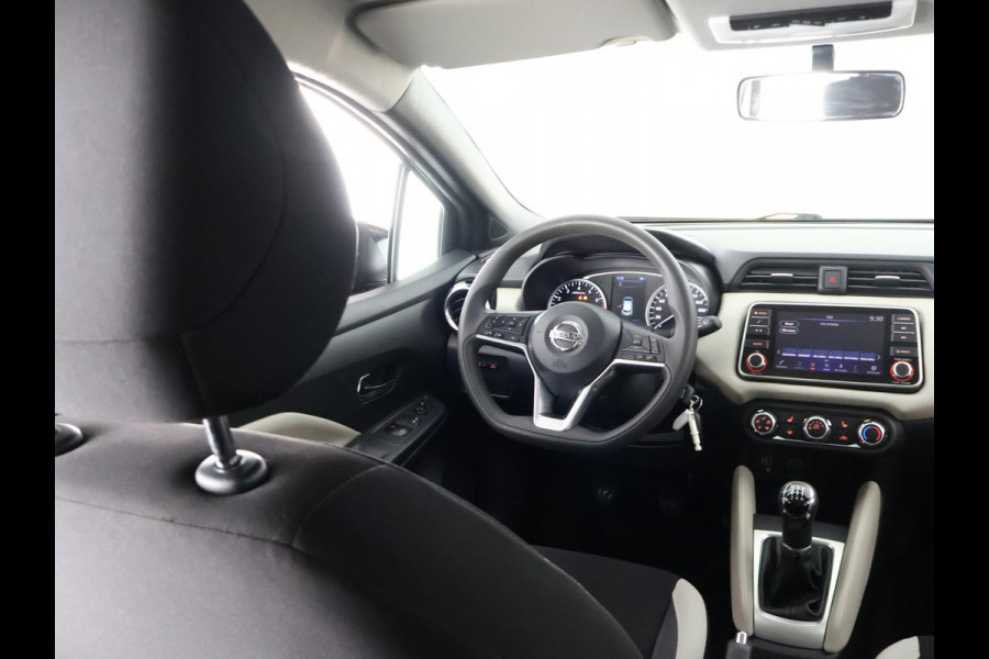 Nissan Micra 1.0L ACENTA BLACKLINE .CARPLAY NAVI. CAMERA . GARANTIE TOT 9-2028**