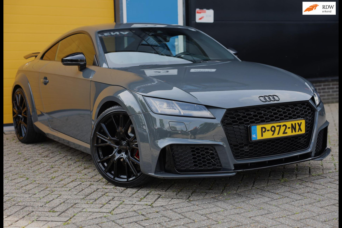 Audi TT 2.0 TFSI Quattro S Line / 230 PK / AUT / Navi / Airco / Virtual Cockpit / Camera / Lane Assist / Cruise Control / 20 Inch Audi TT 2.0 TFSI Quattro S Line / 230 PK / AUT / Navi / Airco / Virtual Cockpit / Camera / Lane Assist / Cruise Control / 20 Inch