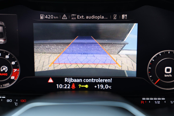 Audi TT 2.0 TFSI Quattro S Line / 230 PK / AUT / Navi / Airco / Virtual Cockpit / Camera / Lane Assist / Cruise Control / 20 Inch