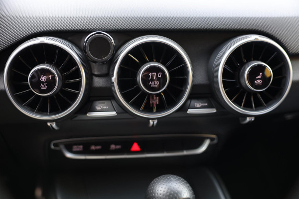Audi TT 2.0 TFSI Quattro S Line / 230 PK / AUT / Navi / Airco / Virtual Cockpit / Camera / Lane Assist / Cruise Control / 20 Inch