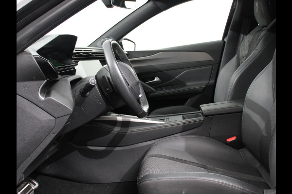 Peugeot 308 1.2 PureTech GT | DEMO ! | Climate control Adaptive cruise control Parkeersensoren Achteruitrijcamera Navigatie Voorstoelen verwarmd LED Apple Carplay/ Android Auto