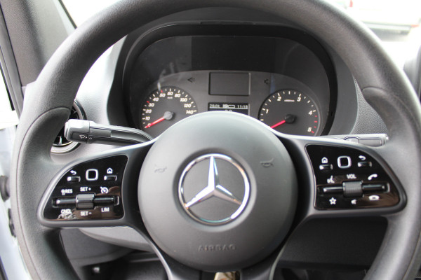 Mercedes-Benz Sprinter 317 CDI L3H2 RWD 3500kg Trekhaak, MBUX navigatie en camera, Brake assyst, Etc.