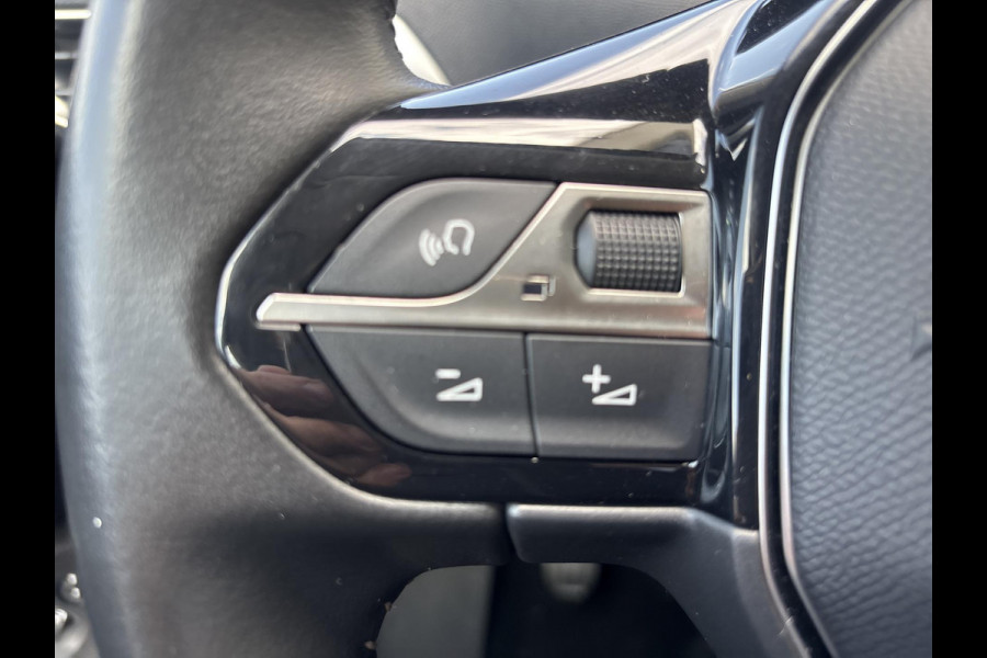 Peugeot 5008 1.2 PureTech Blue Lease Active | 7-zitter | trekhaak