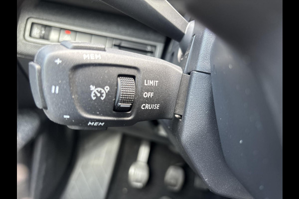 Peugeot 5008 1.2 PureTech Blue Lease Active | 7-zitter | trekhaak