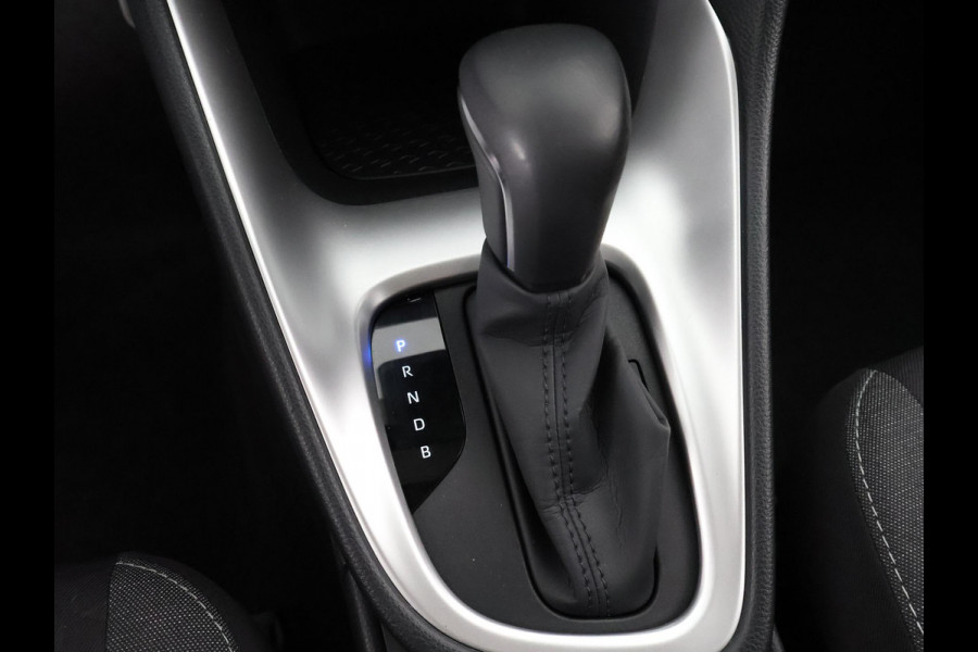 Toyota Yaris 1.5 HYBRID DYNAMIC-PACK BI TONE GARANTIE TOT 2033 CARPLAY NAVI.CLIMA.CRUISE.CAMERA.LMV