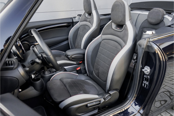 MINI Cabrio 2.0 Cooper S John Cooper Works CarPlay ACC Adaptief Onderstel