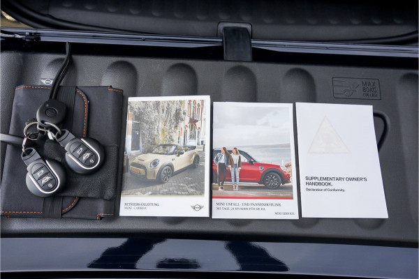 MINI Cabrio 2.0 Cooper S John Cooper Works CarPlay ACC Adaptief Onderstel