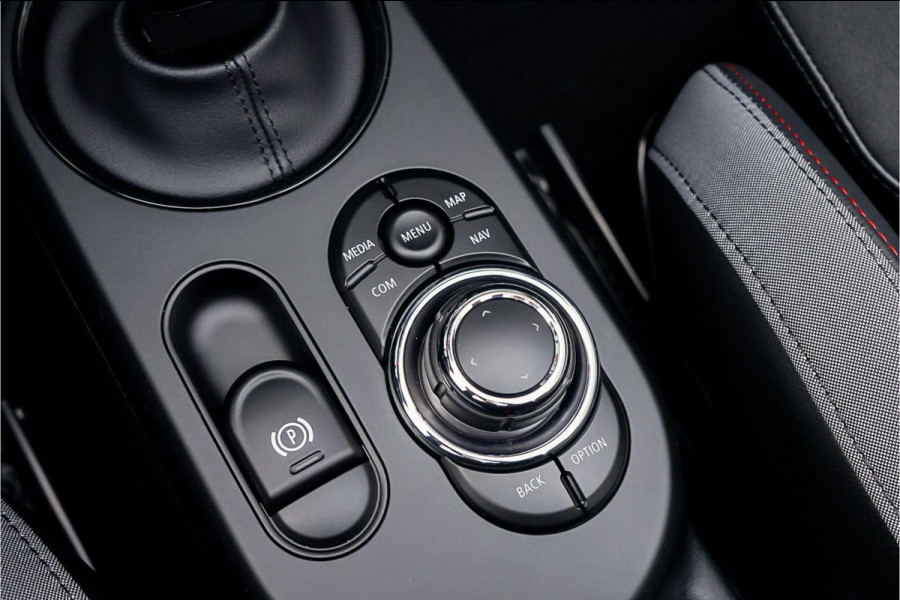 MINI Cabrio 2.0 Cooper S John Cooper Works CarPlay ACC Adaptief Onderstel