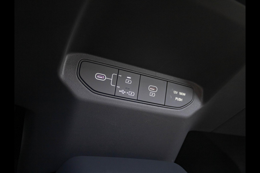 Kia EV3 GT-PlusLine 81.4 kWh l Stoel verwarming en verkoeling l Premium sounds system l Beschikbaar in overleg