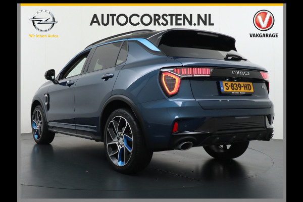 Lynk & Co 01 1.5 PHEV AUT-7 261pk Pano-Schuif-K-dak 20" 360°Camera Apple Carplay Android Auto Adaptive-Cr NaviPdc-a+v Ecc Keyless Led M-Bux P Elek.Memory.Stoel File assistent Dodehoek detector Elektrisch bedienbare achterklep Rijstrooksensor Wifi Verkeersbord detectie 425Nm koppel 3,6kw laadvermogen €44.882 Nieuwprijs 1e Eigenaar Origineel NLse auto!