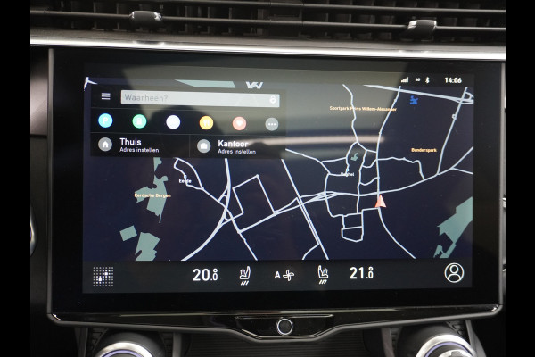 Lynk & Co 01 1.5 PHEV AUT-7 261pk Pano-Schuif-K-dak 20" 360°Camera Apple Carplay Android Auto Adaptive-Cr NaviPdc-a+v Ecc Keyless Led M-Bux P Elek.Memory.Stoel File assistent Dodehoek detector Elektrisch bedienbare achterklep Rijstrooksensor Wifi Verkeersbord detectie 425Nm koppel 3,6kw laadvermogen €44.882 Nieuwprijs 1e Eigenaar Origineel NLse auto!