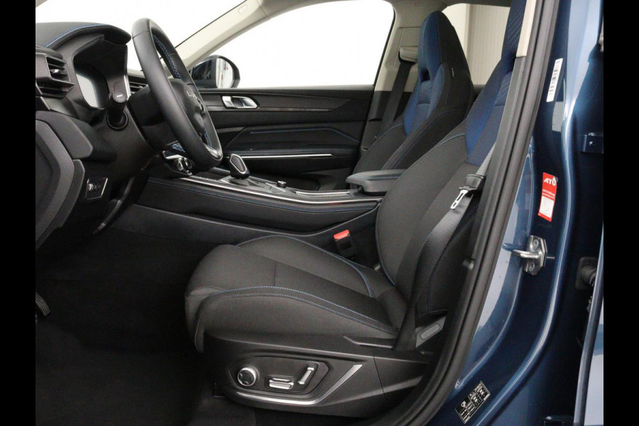 Lynk & Co 01 1.5 Plug In | Panoramadak | Infinity by Harman | 360 camera | Adaptive cruise | Stoelverwarming | Carplay | Memory | Full LED