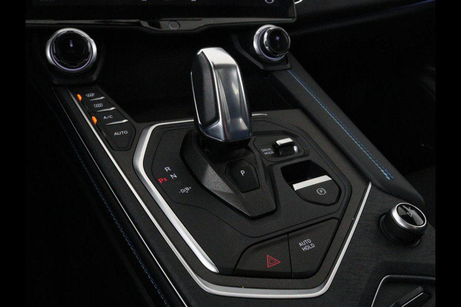 Lynk & Co 01 1.5 Plug In | Panoramadak | Infinity by Harman | 360 camera | Adaptive cruise | Stoelverwarming | Carplay | Memory | Full LED