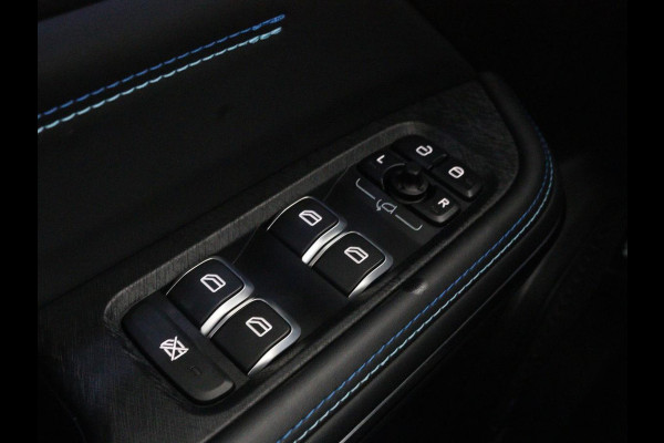 Lynk & Co 01 1.5 Plug In | Panoramadak | Infinity by Harman | 360 camera | Adaptive cruise | Stoelverwarming | Carplay | Memory | Full LED