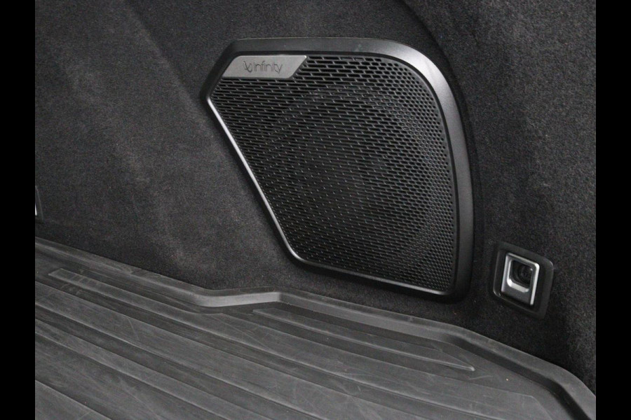Lynk & Co 01 1.5 Plug In | Panoramadak | Infinity by Harman | 360 camera | Adaptive cruise | Stoelverwarming | Carplay | Memory | Full LED