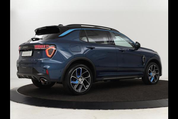 Lynk & Co 01 1.5 Plug In | Panoramadak | Infinity by Harman | 360 camera | Adaptive cruise | Stoelverwarming | Carplay | Memory | Full LED