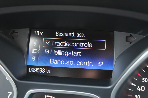 Ford Kuga 1.5 EcoBoost 150PK ST Line | Panoramadak | Trekhaak | Xenon | Winterpack