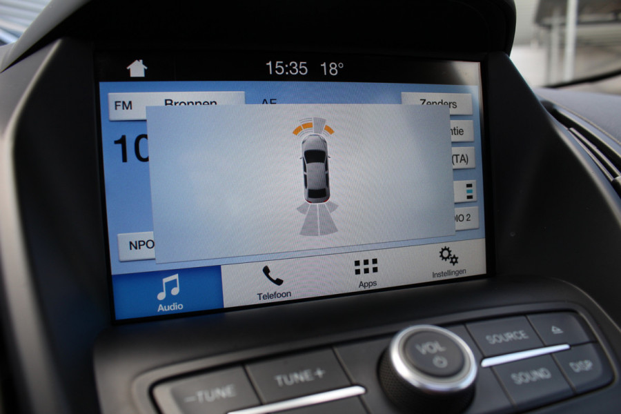 Ford Kuga 1.5 EcoBoost 150PK ST Line | Panoramadak | Trekhaak | Xenon | Winterpack