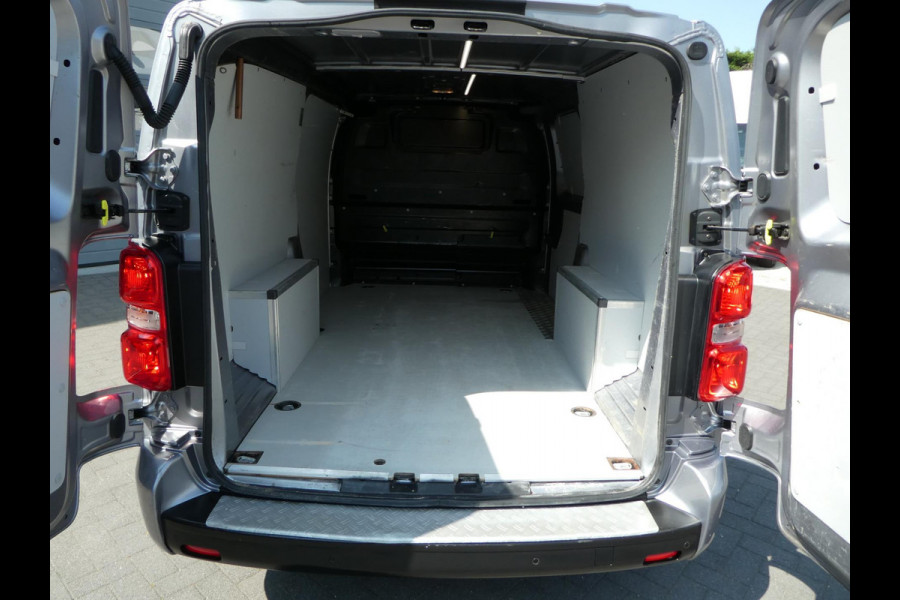 Citroën Jumpy 2.0 BlueHDI 150 pk L3 airco ,apple carplay ,navigatie . 3 zits