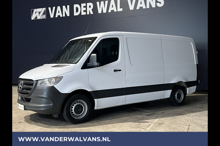 Mercedes-Benz Sprinter 314 CDI 143pk L2H1 Euro6 Airco | Camera | Apple Carplay | Android Auto Mbux, 2000kg Trekhaak, Bijrijdersbank
