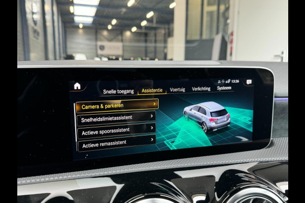 Mercedes-Benz A-Klasse 200 AMG Line LED/SFEER/PANORAMADAK/HALF LEER+S.VERWARMING+MEMORY/CAM/LINE/ACC/ECC/12 MDN GARANTIE!