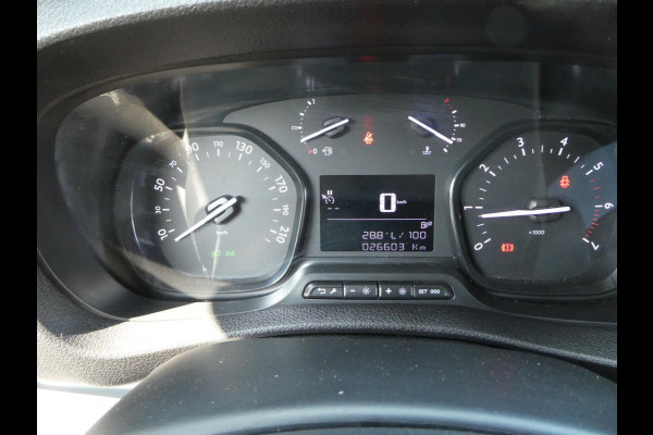 Citroën Jumpy 2.0 BlueHDI 150 pk L3 airco ,apple carplay ,navigatie . 3 zits