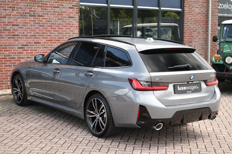 BMW 3 Serie Touring 330e xDrive M-Sport Pano ACC 360 H/K El-zetels HUD 19inch