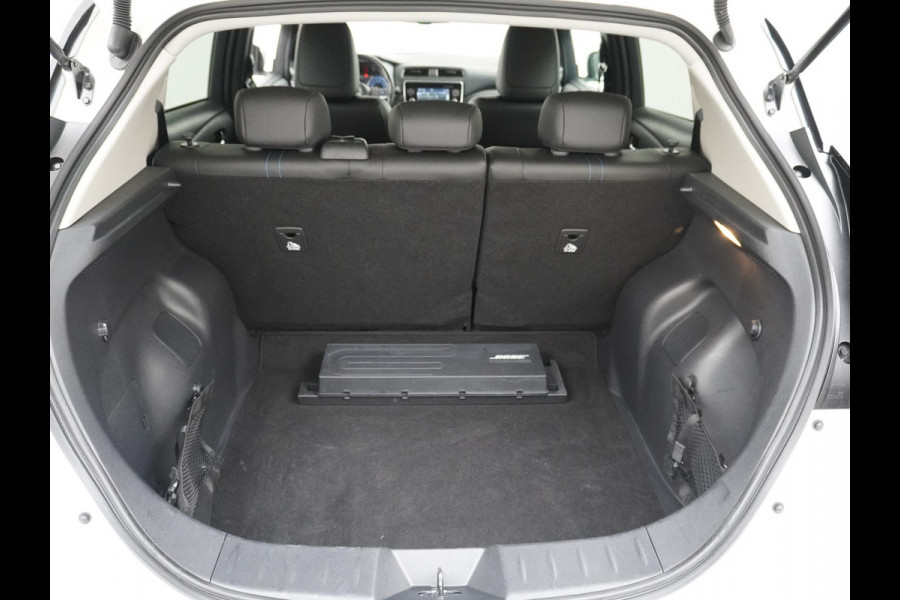 Nissan Leaf Tekna 40 kWh BOSE AUDI | STOELVERWARMING VOOR + ACHTER | RIJKLAAR INCL. 12 MND. BOVAGGARANTIE