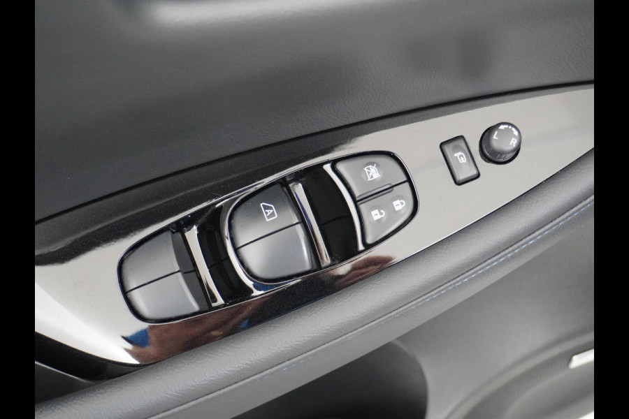 Nissan Leaf Tekna 40 kWh BOSE AUDI | STOELVERWARMING VOOR + ACHTER | RIJKLAAR INCL. 12 MND. BOVAGGARANTIE