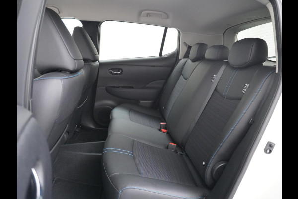 Nissan Leaf Tekna 40 kWh BOSE AUDI | STOELVERWARMING VOOR + ACHTER | RIJKLAAR INCL. 12 MND. BOVAGGARANTIE