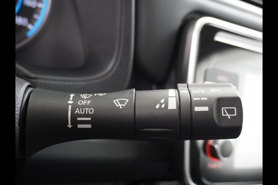 Nissan Leaf Tekna 40 kWh BOSE AUDI | STOELVERWARMING VOOR + ACHTER | RIJKLAAR INCL. 12 MND. BOVAGGARANTIE