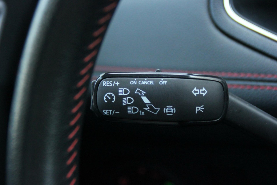 Seat Arona 1.0 TSI FR Sport Automaat | CarPlay | Virtual | Camera | Cruise | PDC | LED | Climate | Sfeer | Keyless |