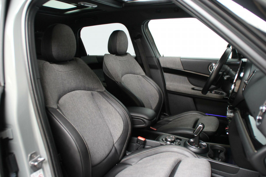 MINI Countryman 2.0 Cooper S JCW 192 PK Facelift | Pano-dak | CarPlay | Harman/Kardon | HUD | Stoelverwarming | Trekhaak | LED | PDC |
