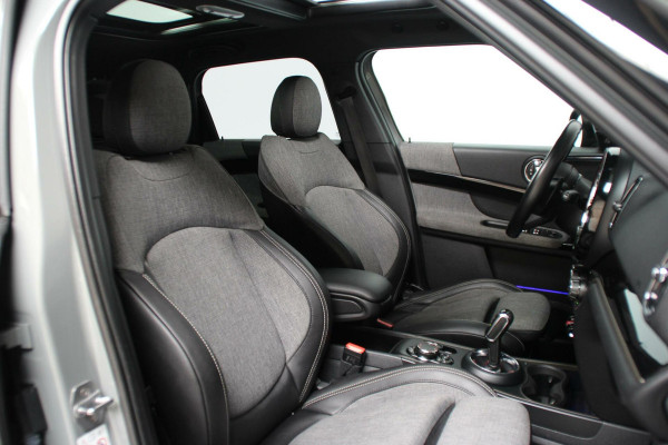 MINI Countryman 2.0 Cooper S JCW 192 PK Facelift | Pano-dak | CarPlay | Harman/Kardon | HUD | Stoelverwarming | Trekhaak | LED | PDC |