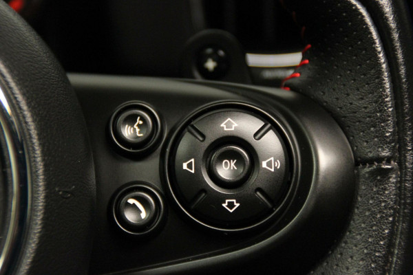 MINI Countryman 2.0 Cooper S JCW 192 PK Facelift | Pano-dak | CarPlay | Harman/Kardon | HUD | Stoelverwarming | Trekhaak | LED | PDC |