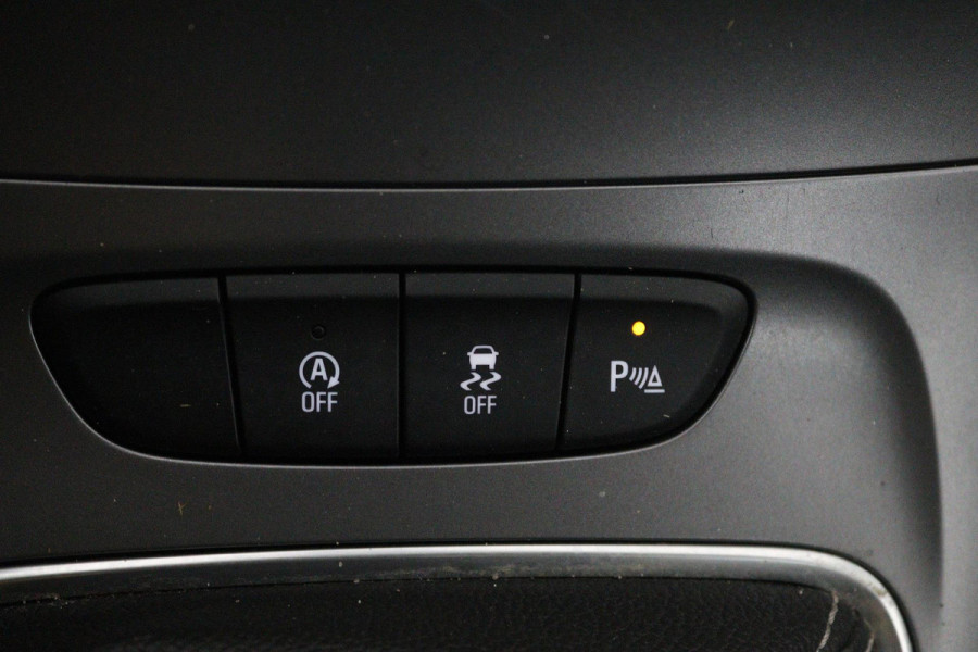Opel Astra Sports Tourer 1.4 Turbo Business+ (TREKHAAK, NAVIGATIE, LED, MULTIMEDIA , STUURBEDIENING)