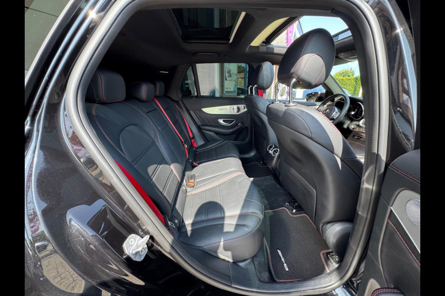 Mercedes-Benz GLC 200 4MATIC Premium Plus 2019 FULL!