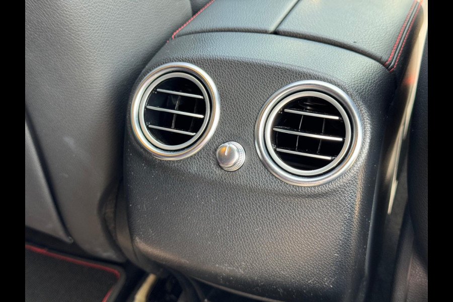 Mercedes-Benz GLC 200 4MATIC Premium Plus 2019 FULL!