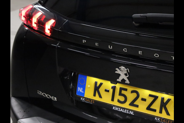 Peugeot 2008 1.2 PureTech GT [APPLE CARPLAY, DIGITAL DASH, SFEERVERLICHTING, TREKHAAK AFNEEMBAAR, CAMERA, CLIMATE CONTROL, HALF LEDER, DODEHOEK DETECTOR, NAVIGATIE, NIEUWSTAAT]