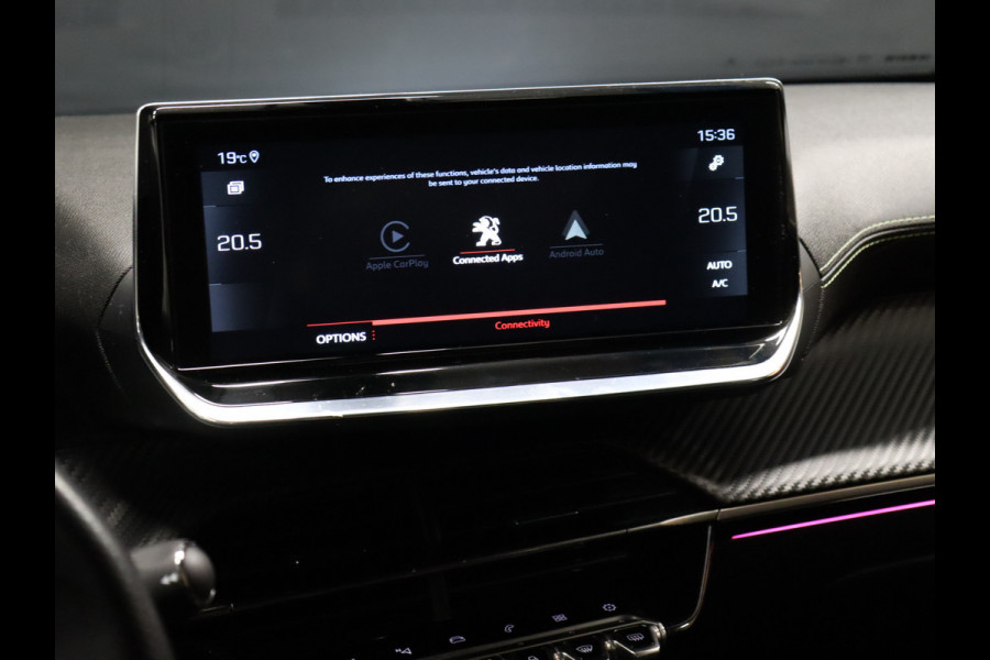 Peugeot 2008 1.2 PureTech GT [APPLE CARPLAY, DIGITAL DASH, SFEERVERLICHTING, TREKHAAK AFNEEMBAAR, CAMERA, CLIMATE CONTROL, HALF LEDER, DODEHOEK DETECTOR, NAVIGATIE, NIEUWSTAAT]