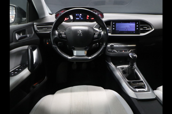 Peugeot 308 SW 1.2 PureTech Blue Lease Premium [CARPLAY, CRUISE CONTROL, DENON AUDIO INSTALLATIE, TREKHAAK, CAMERA, PDC V+A, NAVIGATIE, NIEUWSTAAT]