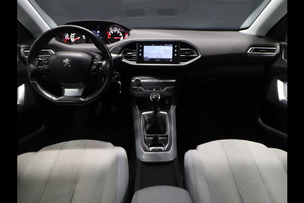 Peugeot 308 SW 1.2 PureTech Blue Lease Premium [CARPLAY, CRUISE CONTROL, DENON AUDIO INSTALLATIE, TREKHAAK, CAMERA, PDC V+A, NAVIGATIE, NIEUWSTAAT]