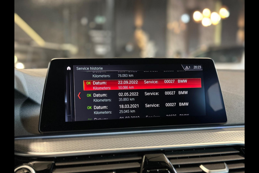 BMW 5 Serie 530e M Perfomance|PANO|FULL OPTION!