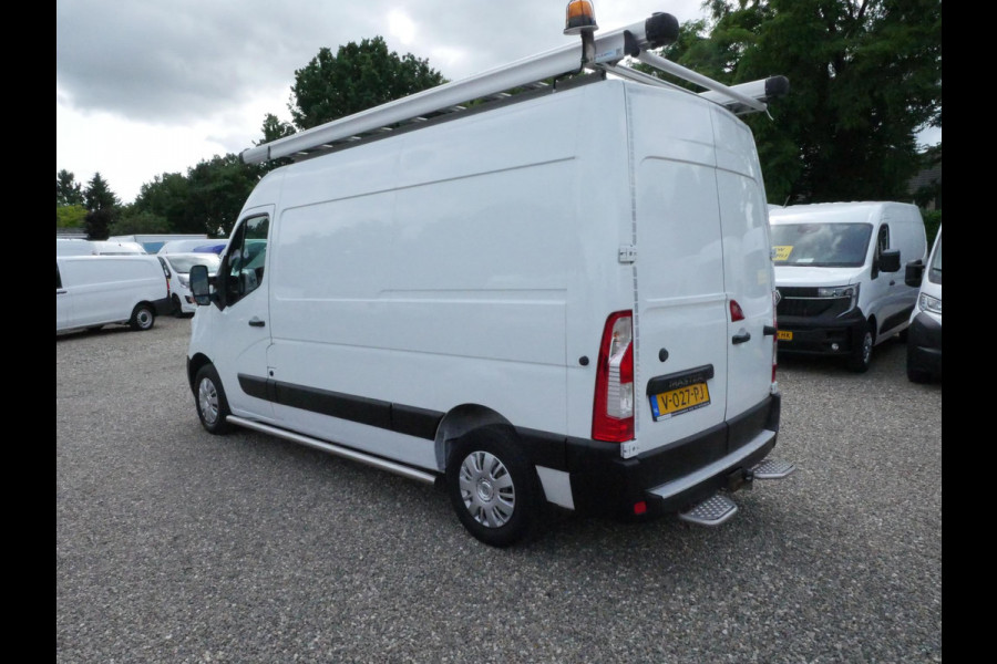 Renault Master 2.3 dCi 130PK, L2H2, Airco Imperial, Camera, Navi