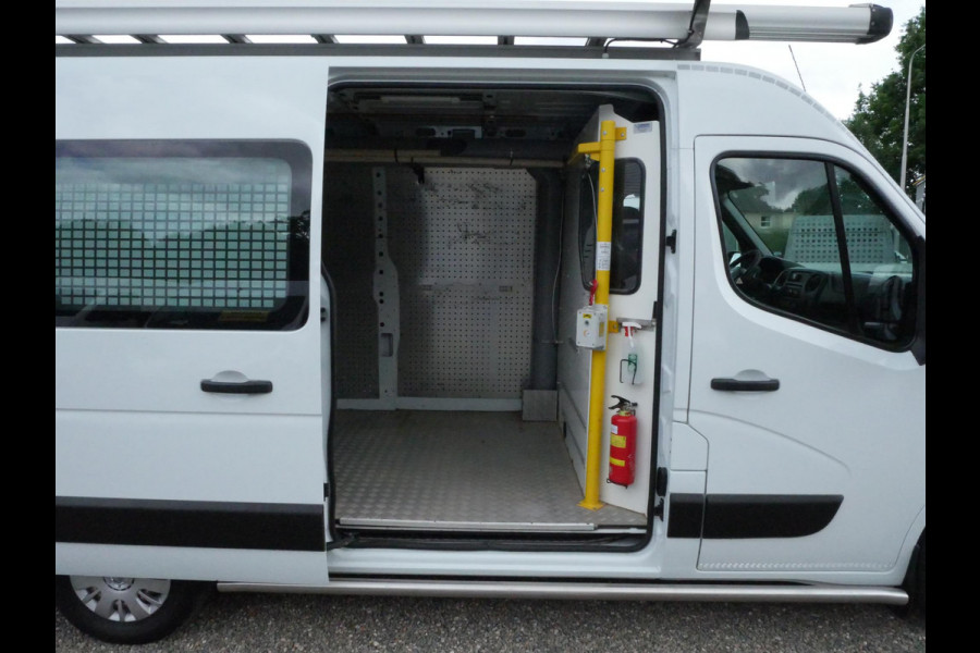 Renault Master 2.3 dCi 130PK, L2H2, Airco Imperial, Camera, Navi