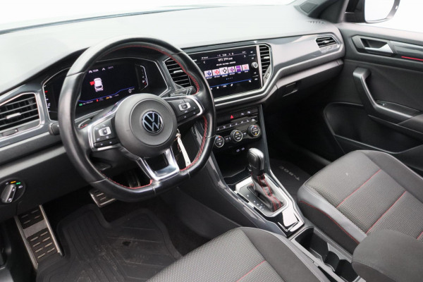 Volkswagen T-Roc 1.5 TSI Sport Business * R-Line * Carplay Adaptive-cruise Camera Navigatie