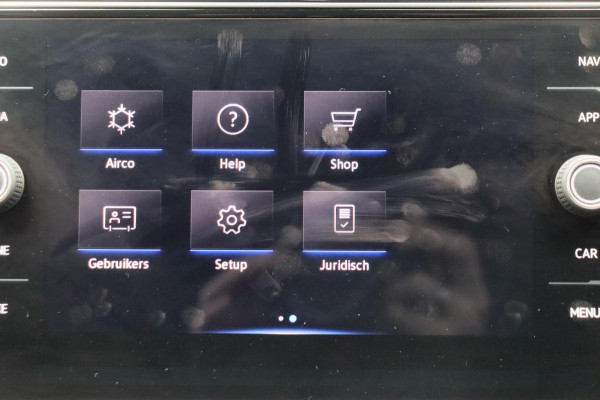 Volkswagen T-Roc 1.5 TSI Sport Business * R-Line * Carplay Adaptive-cruise Camera Navigatie