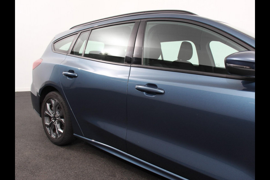 Ford FOCUS Wagon 1.0 125pk Hybrid Automaat ST Navigatie Climate control cruise control Carplay LM velgen Parkeersensoren Led Matrix koplampen