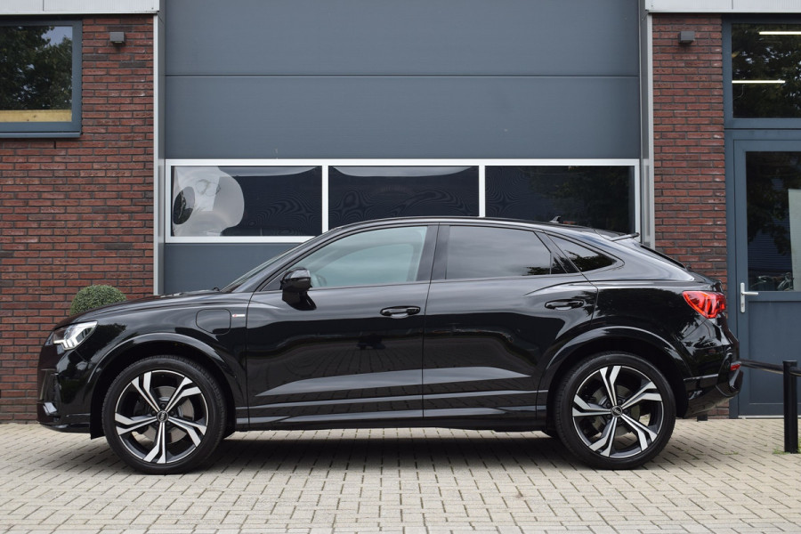 Audi Q3 Sportback 45 TFSIe S-line | Camera | Keyless | ACC | 20"