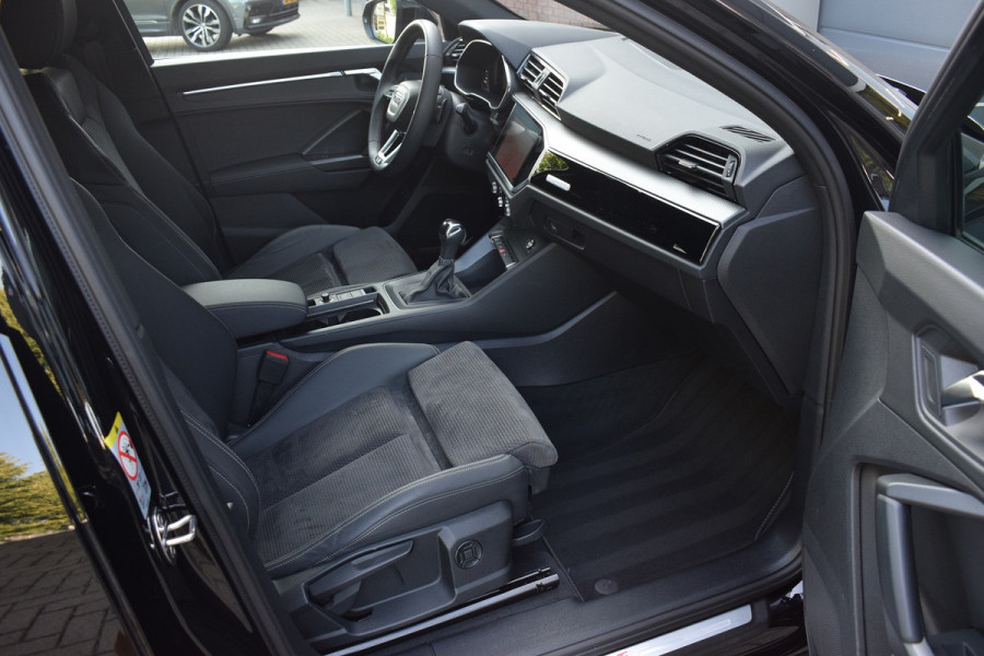 Audi Q3 Sportback 45 TFSIe S-line | Camera | Keyless | ACC | 20"